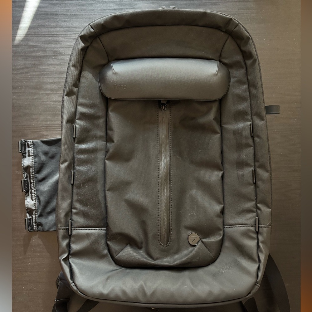FYRO TENAX 22 BACKPACK